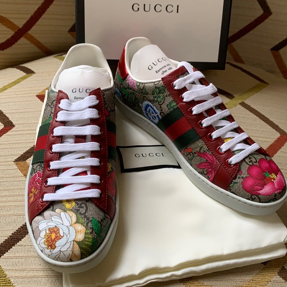 Gucci supreme Flora ace size 36